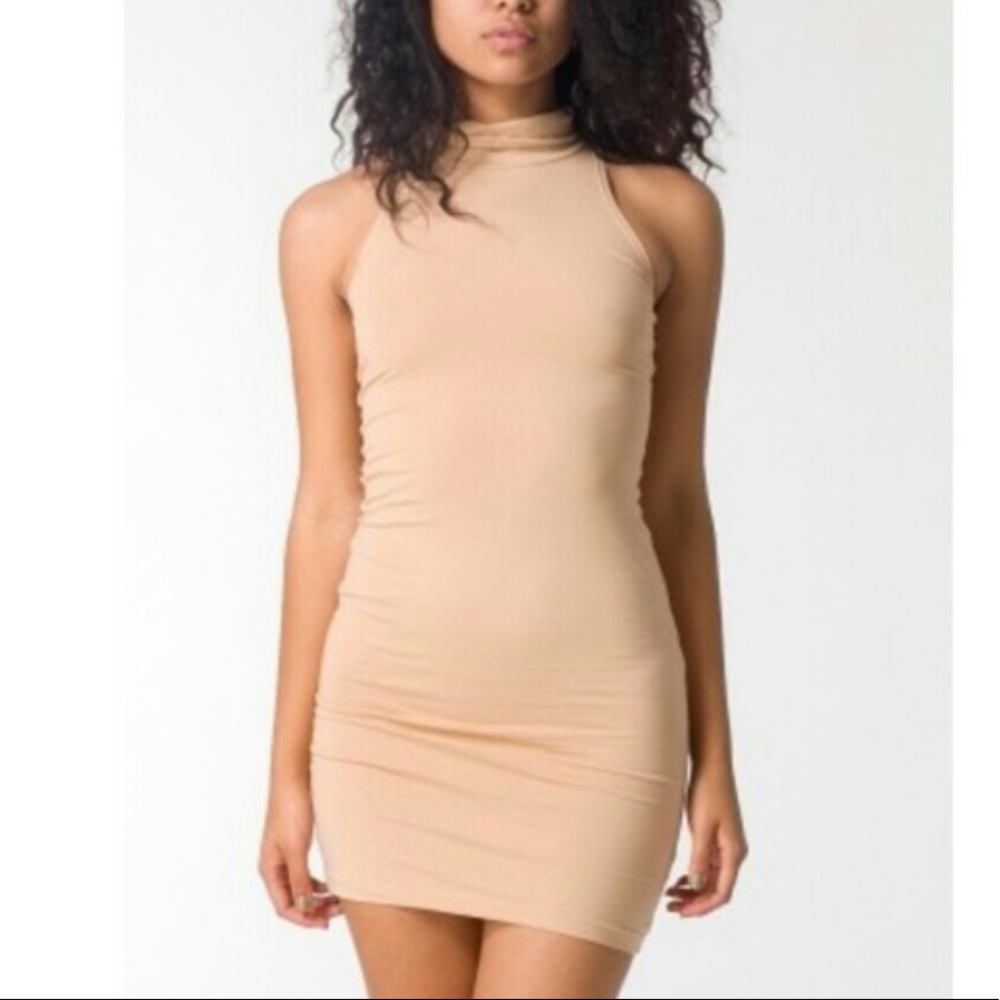 Medium Turtleneck Sleeveless Dress
